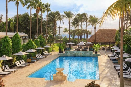 Kimpton Surfcomber Hotel by IHG, Primary image