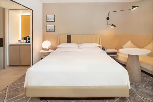 Sheraton Abu Dhabi Hotel & Resort, Room