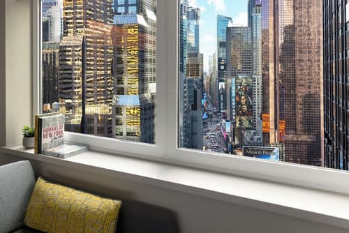 M Social Hotel New York Times Square, Room