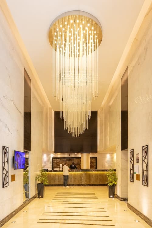 Millennium Downtown, Reception