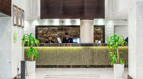 Millennium Downtown, Reception