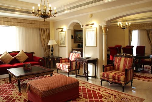 Millennium Downtown, Room