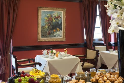 Warwick Grand-Place Brussels