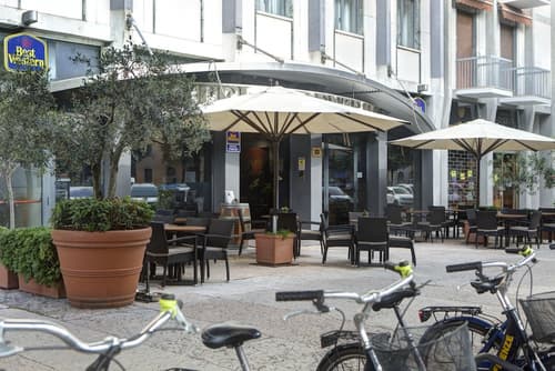 Hotel Firenze, Exterior detail