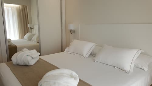 Senator Barajas Hotel