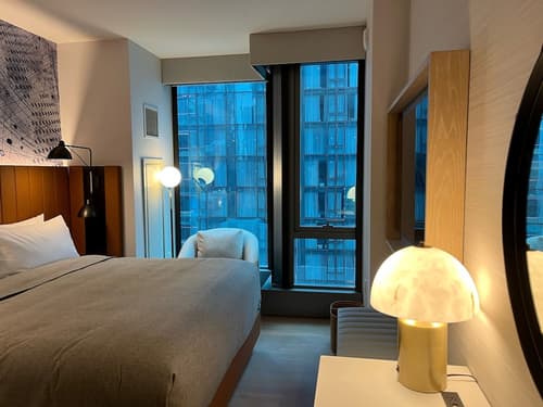 Tempo by Hilton New York Times Square, Room