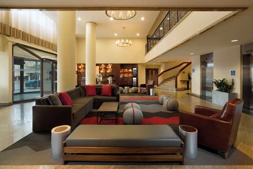 Four Points By Sheraton Gatineau-Ottawa, Lobby