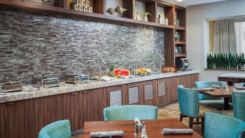 DoubleTree by Hilton Hotel West Palm Beach Airport, Breakfast area