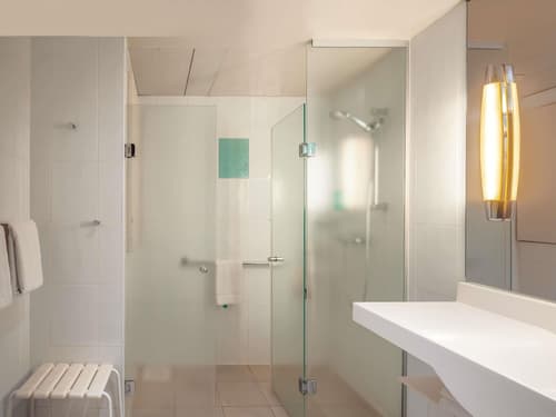 Novotel Paris Centre Tour Eiffel, Room