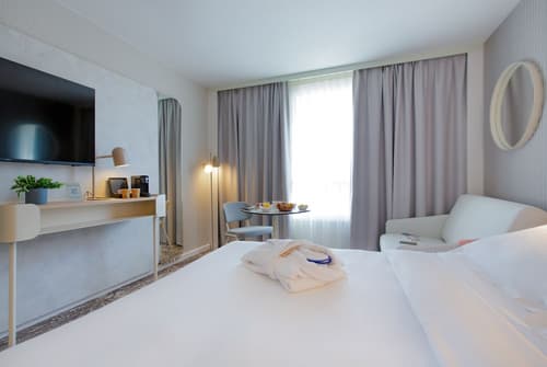 Hotel Novotel Aix en Provence Pont de l'Arc Fenouillères, Room
