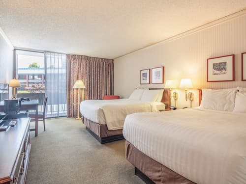 University Place Hotel & Conference Center, Primary image