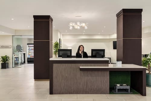 Crowne Plaza Orlando - Lake Buena Vista  by IHG, Reception
