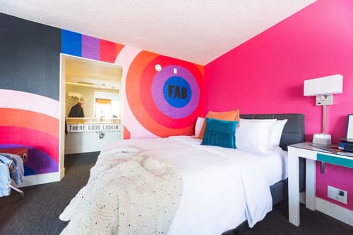 The Rambler Hotel, Room