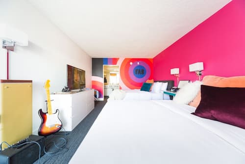 The Rambler Hotel, Room