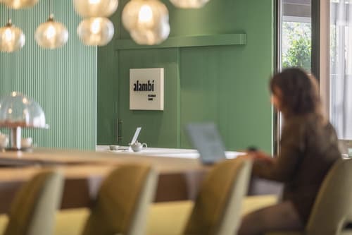 Hesperia Sant Just, Restaurant