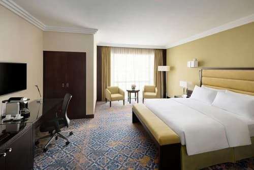 Crowne Plaza Jeddah by IHG, Room