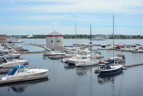 Delta Hotels by Marriott Kingston Waterfront, Room