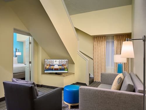 Sonesta Simply Suites Memphis East Poplar Pike ​, Room