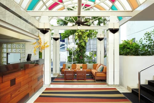 Oasis Hotel Waikiki, Lobby