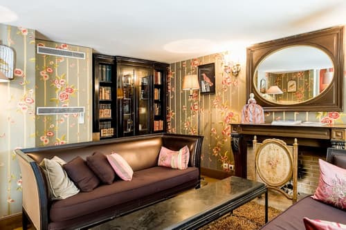 Hôtel Chateaubriand Champs Elysées, Lobby sitting area