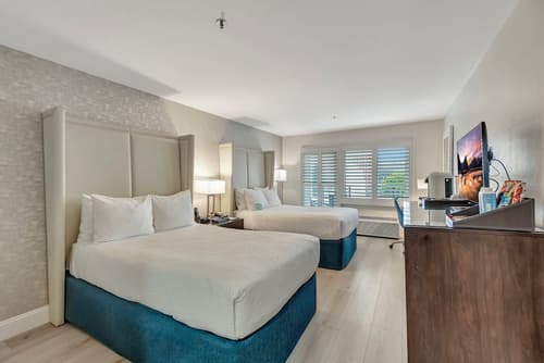 Ocean View Hotel, Room