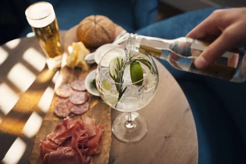 Carlton Ambassador Hotel