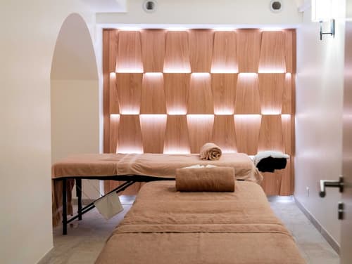 Hotel Le Six