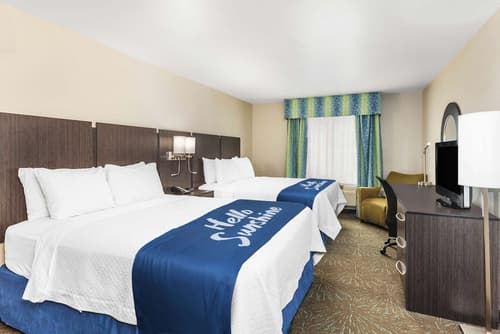 Days Inn & Suites by Wyndham East Flagstaff, Room