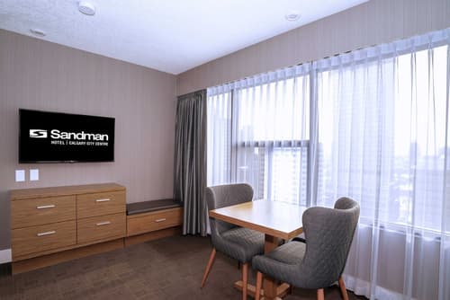 Sandman Signature Calgary Downtown Hotel