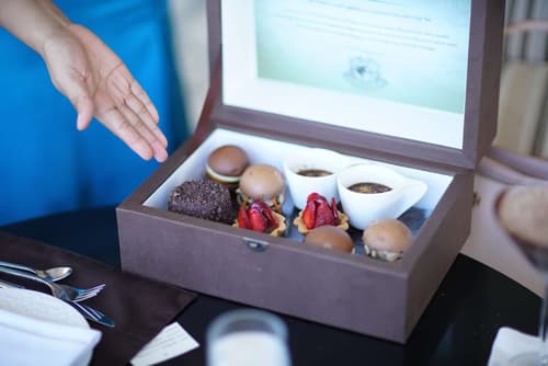 Shangri-La Mactan, Cebu, Lobby