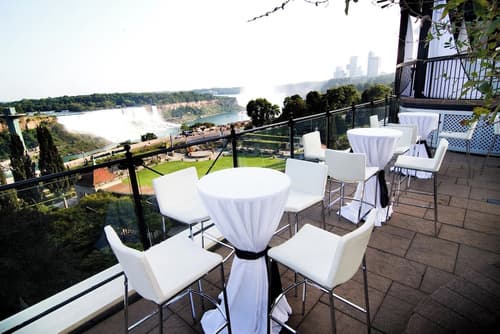 Sheraton Fallsview Hotel, Reception