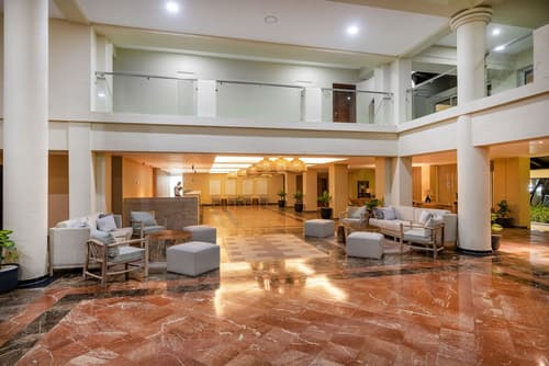 Coral Costa Caribe Beach Resort - All Inclusive, Lobby sitting area