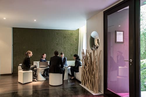 Hôtel Le Quartier Bercy Square, Lobby sitting area