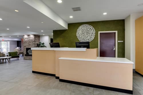 Las Colinas Inn Irving, SureStay Collection by Best Western, Lobby