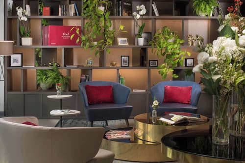 NH Collection Milano Porta Nuova, Lobby