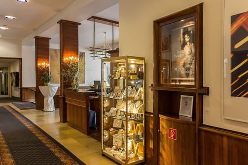 Hotel Niedersaechsischer Hof, Reception