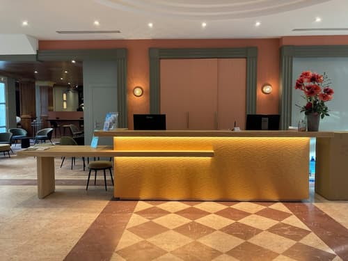 Hôtel Vacances Bleues Villa Modigliani, Reception