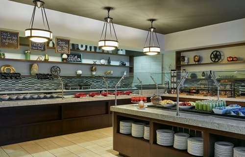 The Inn at Penn, A Hilton Hotel, Restaurant