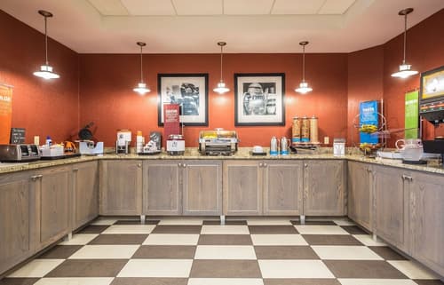 Hampton Inn Freeport/Brunswick, Breakfast area