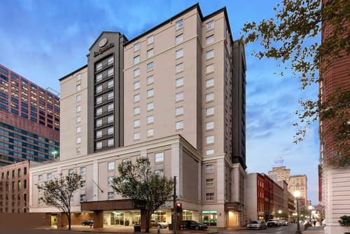 La Quinta Inn & Suites by Wyndham New Orleans Downtown