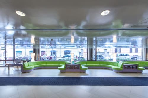 Albani Hotel Roma, Reception