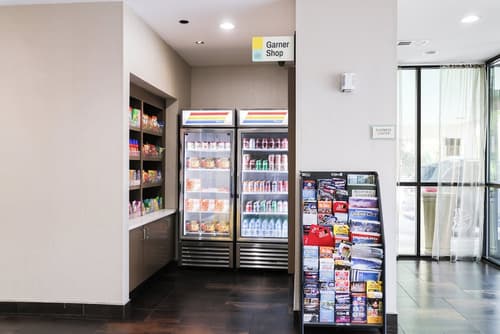 Garner Hotel Glen Burnie BWI Airport Area by IHG