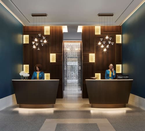 De Bonart Naples, Curio Collection by Hilton