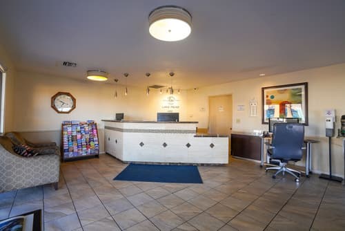 Lake Mead Inn