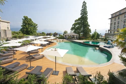 Grand Hotel Des Iles Borromees, Outdoor pool