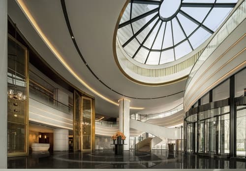 Swissôtel Beijing Hong Kong Macau Center, Lobby