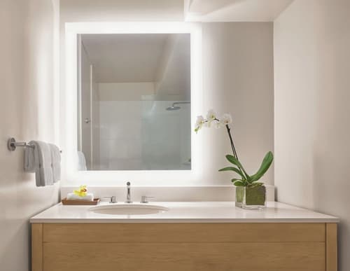 'Alohilani Resort Waikiki Beach, Room