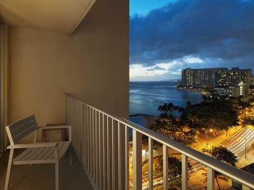 'Alohilani Resort Waikiki Beach, Room