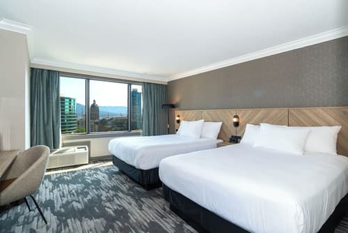 Sandman Signature Vancouver Downtown Hotel, Room