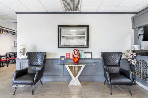 Best Western Central Inn, Lobby